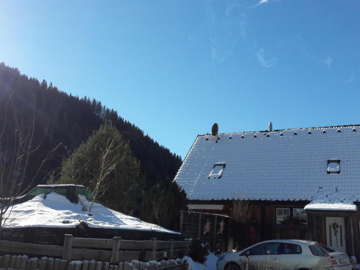 Chalet In Stadl An Der Mur Styria With Sauna Einach Eksteriør billede